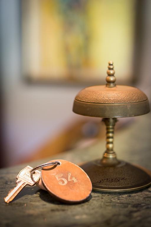 Hotel Le Rocce Маджоне Екстериор снимка